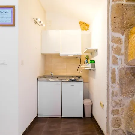 Original Palace Stone Walls Apartmán